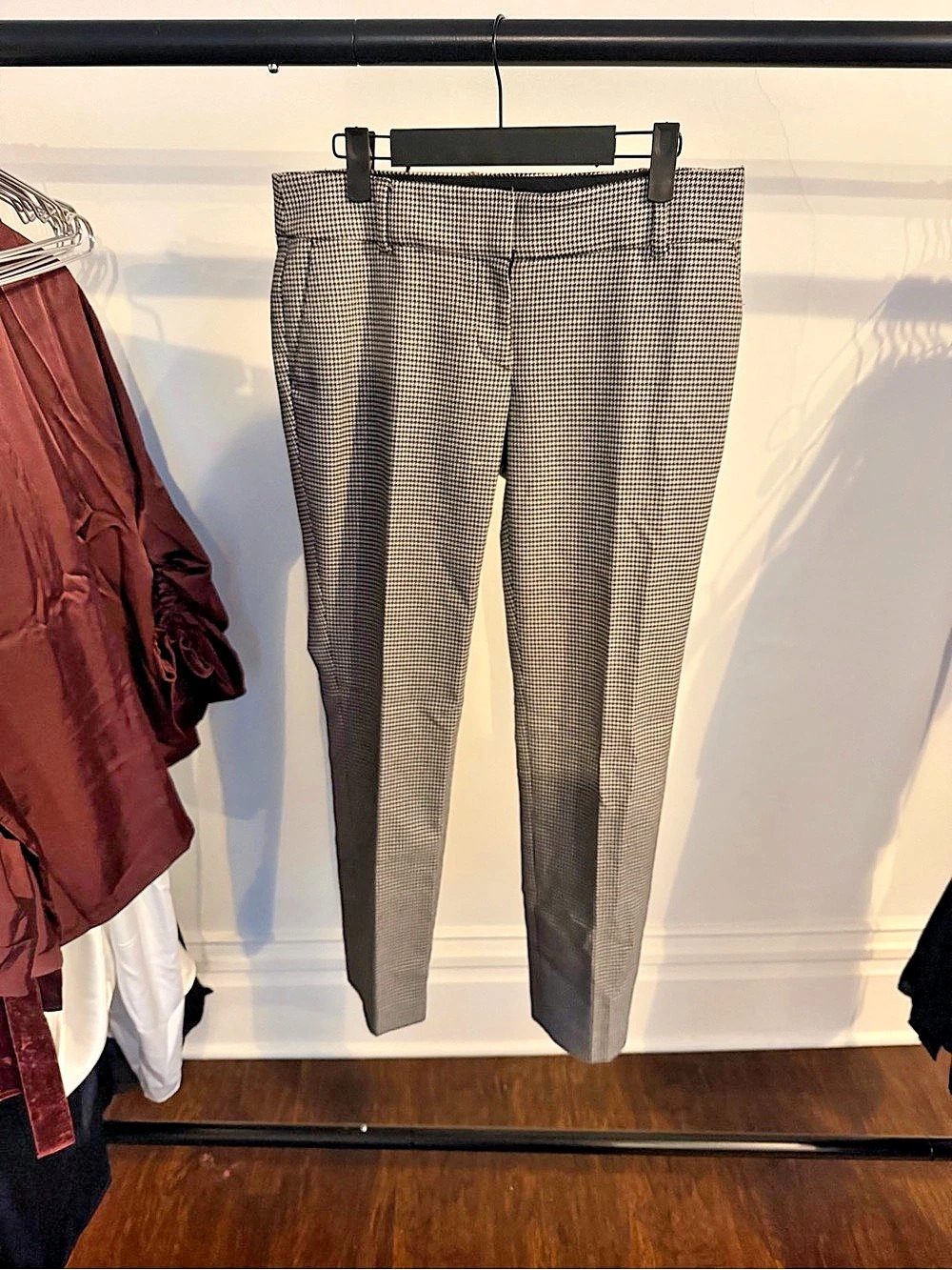Loft Marisa Skinny Houndstooth Pants in Black & White